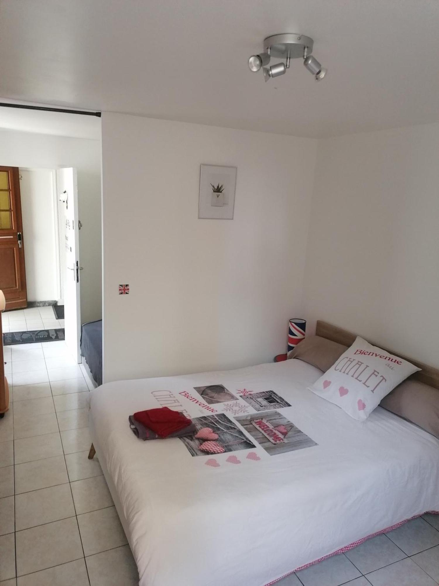Le Petit Chalet -Appartement Proche De La Vieille Ville , Du Centre Ville Et Du Tram- Petit Dejeuner Offert Le Mans Exteriér fotografie