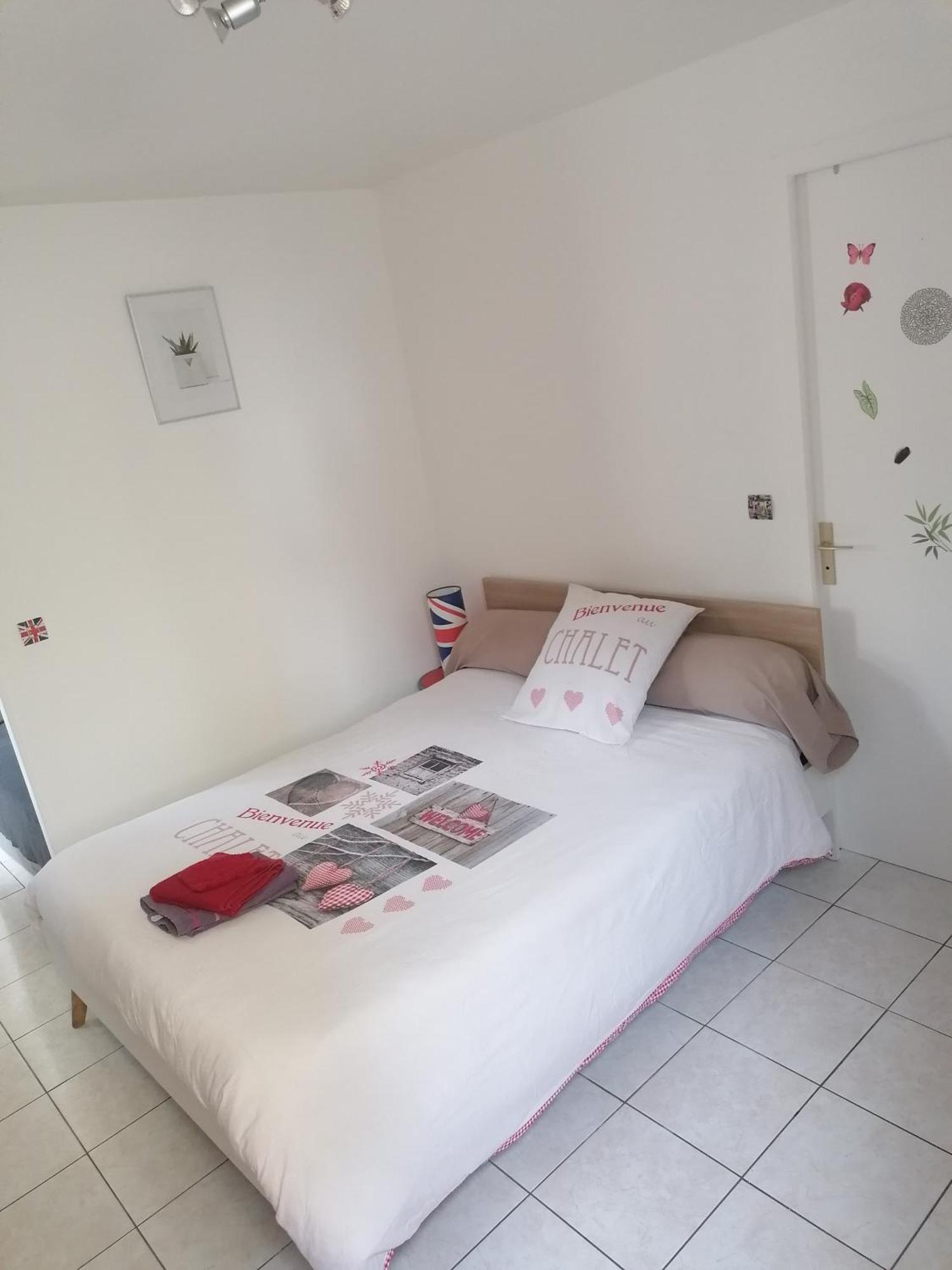 Le Petit Chalet -Appartement Proche De La Vieille Ville , Du Centre Ville Et Du Tram- Petit Dejeuner Offert Le Mans Exteriér fotografie